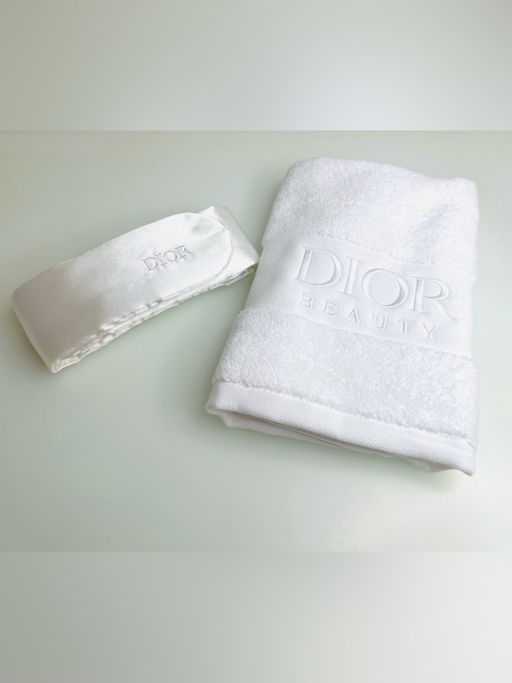 ✨DIOR Beauty set (Towel & Headband)✨